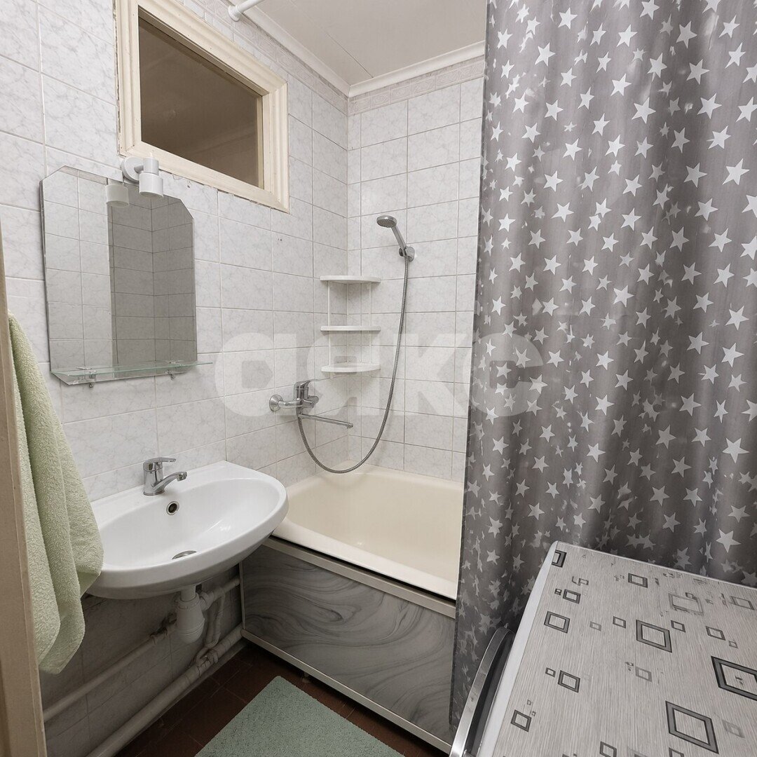 Фото №4: 2-комнатная квартира 57&nbsp;м², 1/5&nbsp;эт. - Новокубанск, п. КНИИТИМ, ул. Красная, 30