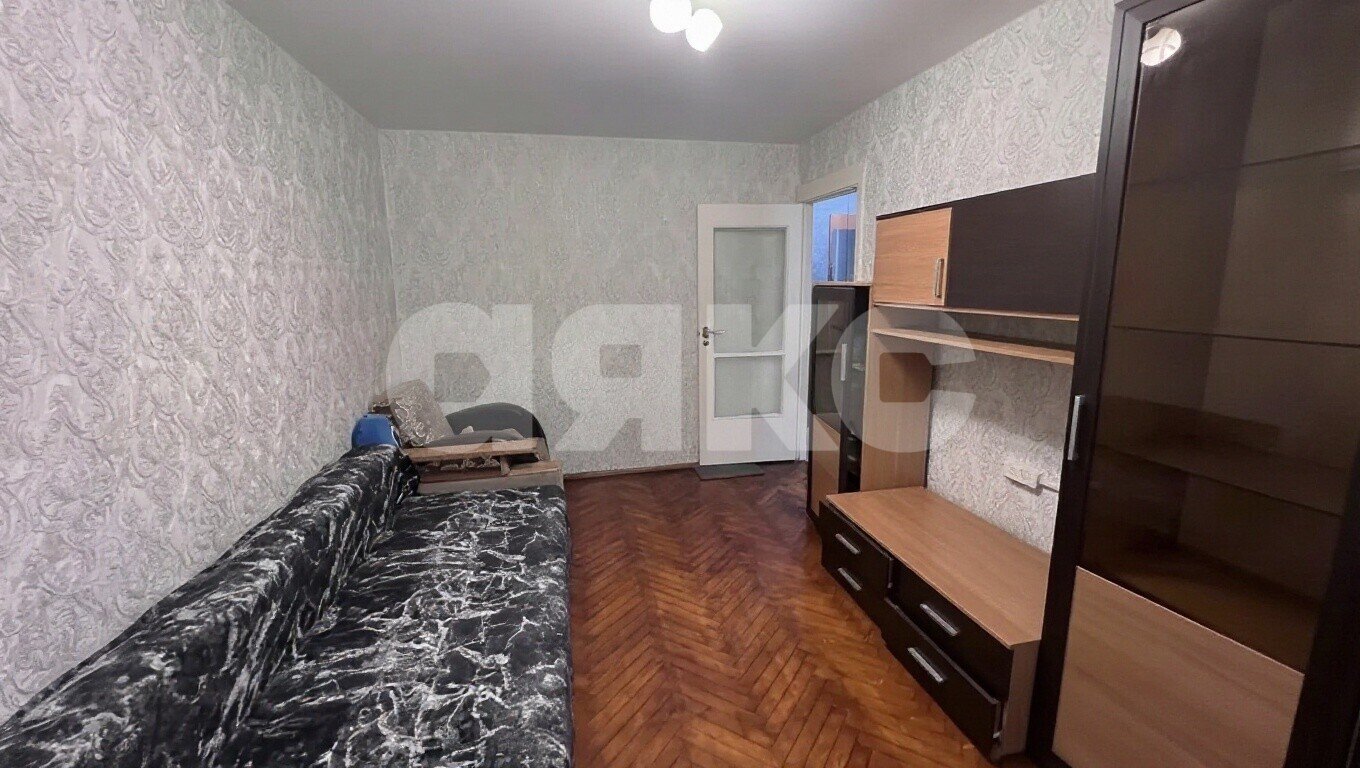 Фото №1: 2-комнатная квартира 42&nbsp;м², 1/5&nbsp;эт. - Майкоп, мкр. квартал Черёмушки, ул. Димитрова, 11/4