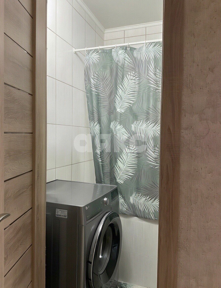 Фото №6: 2-комнатная квартира 56&nbsp;м², 9/10&nbsp;эт. - Батайск, мкр. Восточный, ул. Воровского, 61