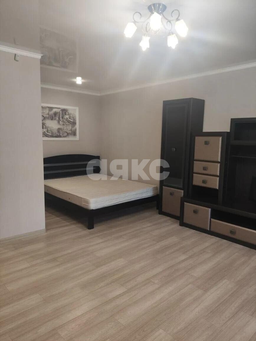 Фото №3: 1-комнатная квартира 37&nbsp;м², 3/9&nbsp;эт. - Мелитополь, ул. Кирова, 47