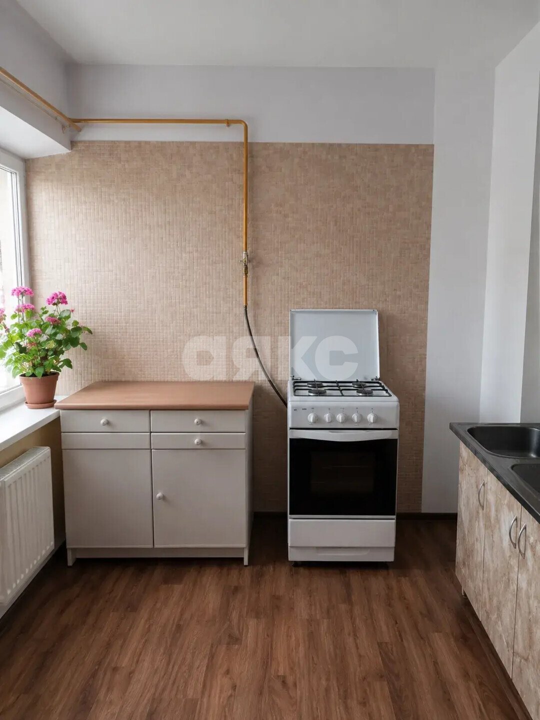 Фото №3: 2-комнатная квартира 52&nbsp;м², 1/1&nbsp;эт. - Николаевская, ул. Красная, 51