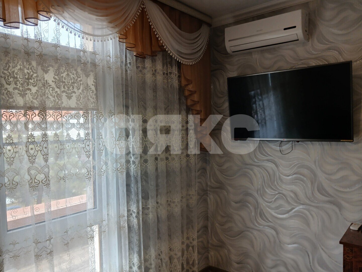 Фото №6: 2-комнатная квартира 70&nbsp;м², 3/6&nbsp;эт. - Геленджик, мкр. жилой комплекс Созвездие, пр-кт Геленджикский, 4В