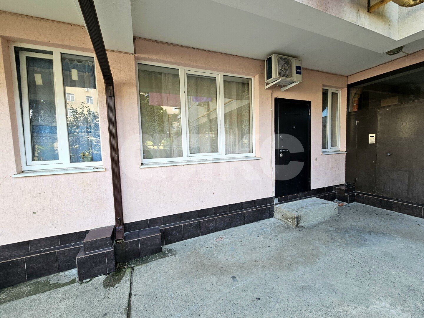Фото №14: Апартаменты 28&nbsp;м², 1/8&nbsp;эт. - Сочи, Центральный, мкр. Донская, ул. Тимирязева, 44