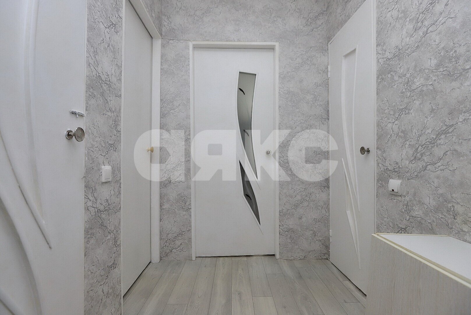 Фото №7: 1-комнатная квартира 34&nbsp;м², 1/9&nbsp;эт. - Липецк, Октябрьский округ, мкр. 20-й, ул. имени Генерала Меркулова, 9
