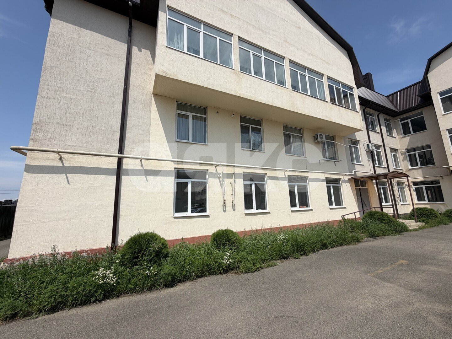 Фото №3: 1-комнатная квартира 45&nbsp;м², 3/3&nbsp;эт. - Кореновск, ул. Сергиевская, 2