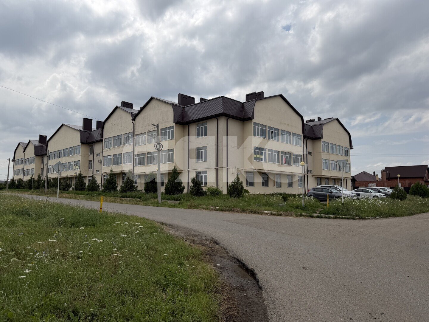 Фото №4: 1-комнатная квартира 45&nbsp;м², 3/3&nbsp;эт. - Кореновск, ул. Сергиевская, 2