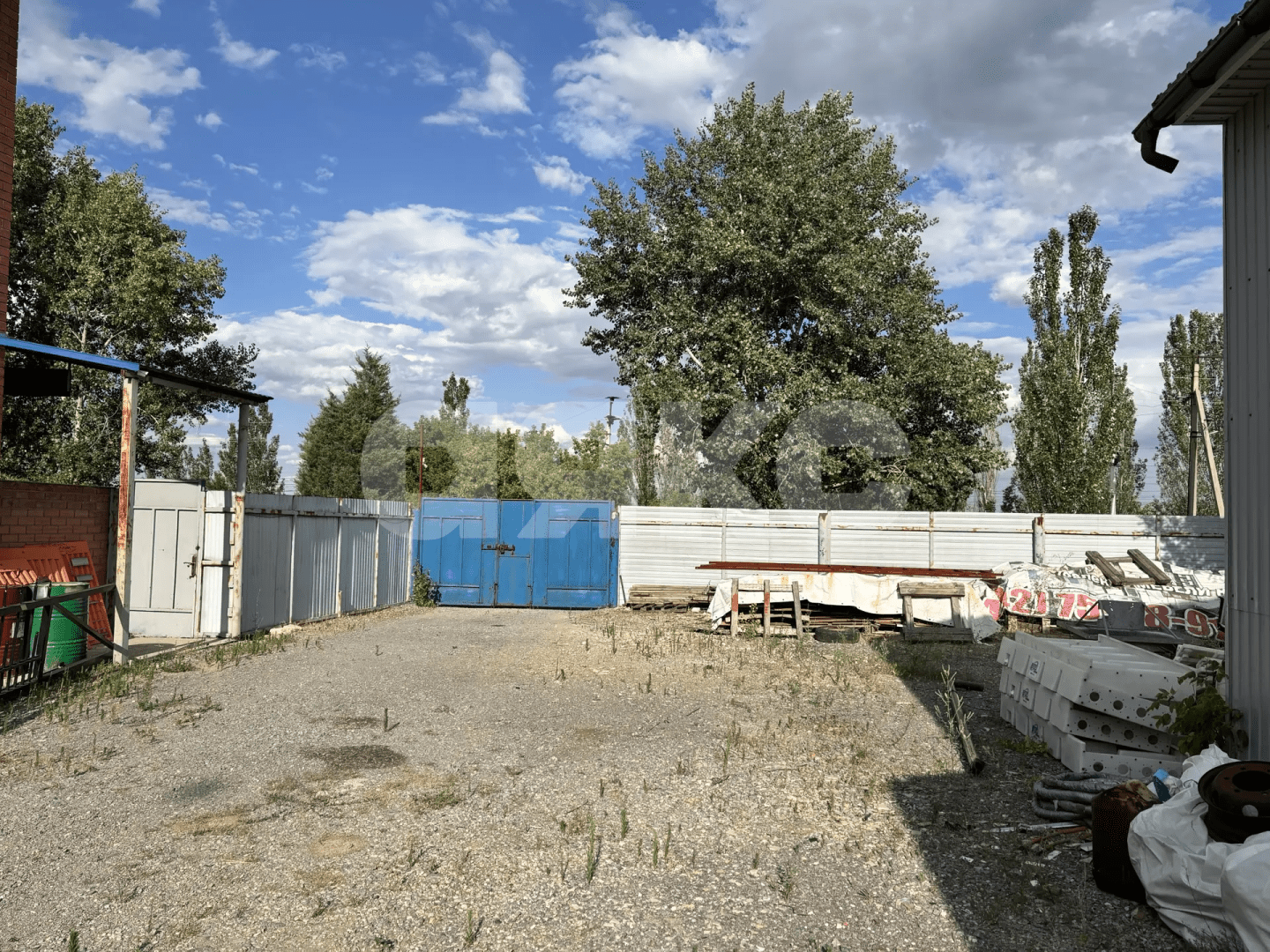 Фото №17: Коммерция 972&nbsp;м², 3/3&nbsp;эт. - Волгоград, Тракторозаводский, п. Латошинка, ул. Латошинская, 29