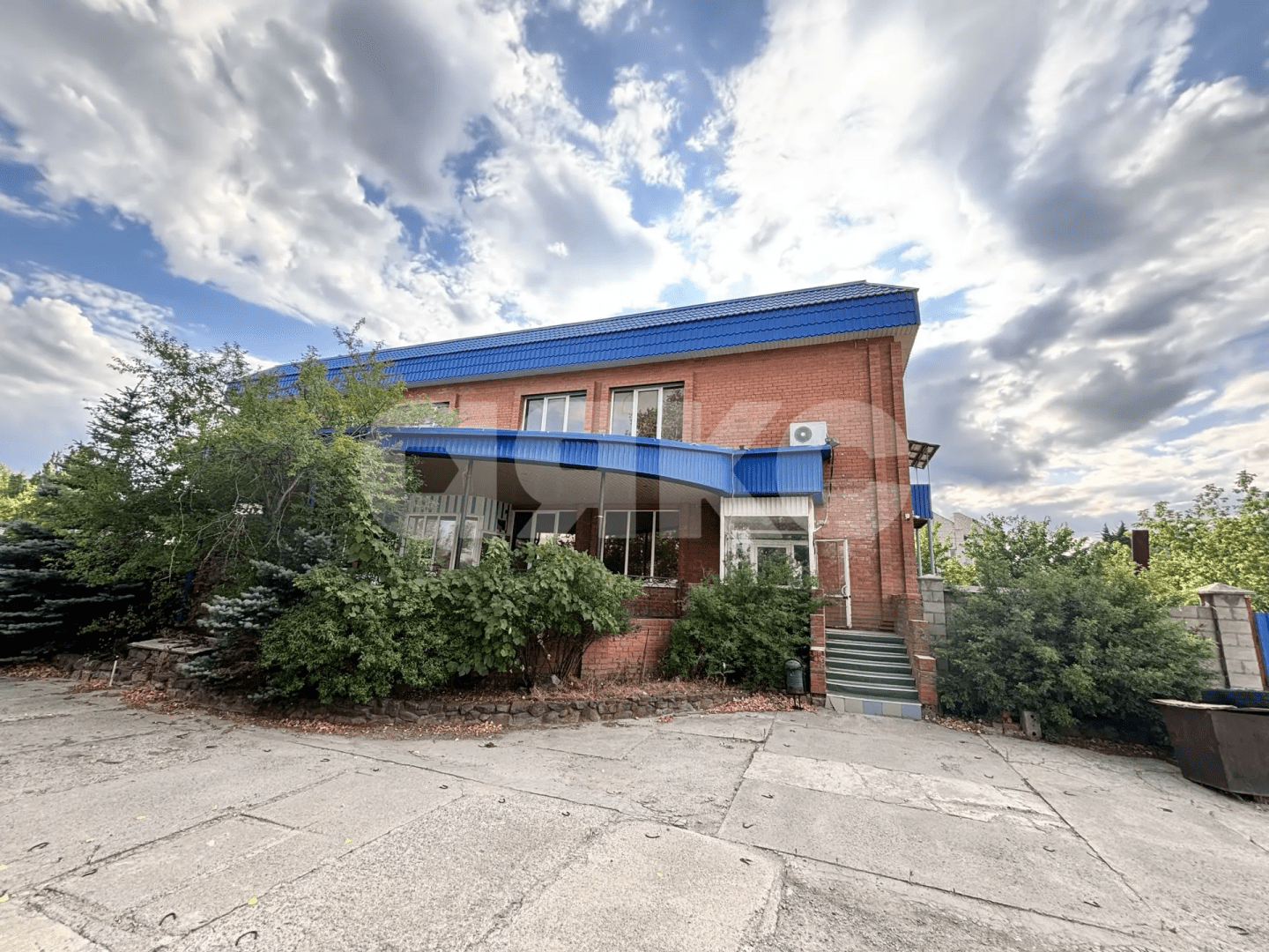 Фото №10: Коммерция 972&nbsp;м², 3/3&nbsp;эт. - Волгоград, Тракторозаводский, п. Латошинка, ул. Латошинская, 29