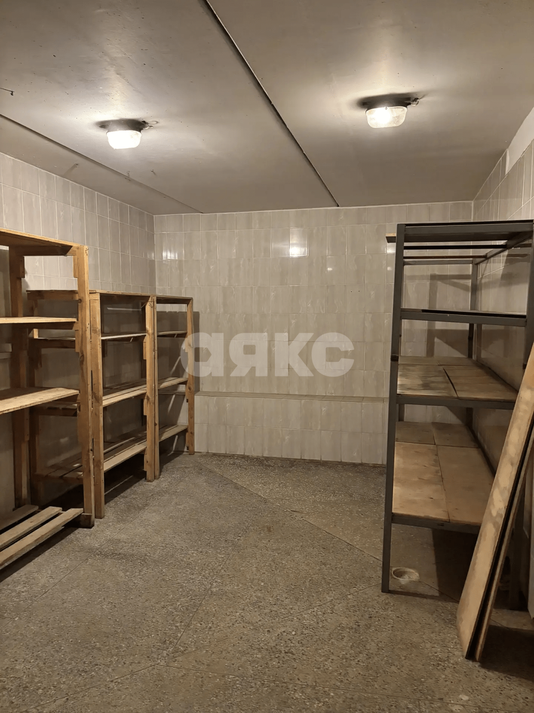 Фото №36: Коммерция 972&nbsp;м², 3/3&nbsp;эт. - Волгоград, Тракторозаводский, п. Латошинка, ул. Латошинская, 29