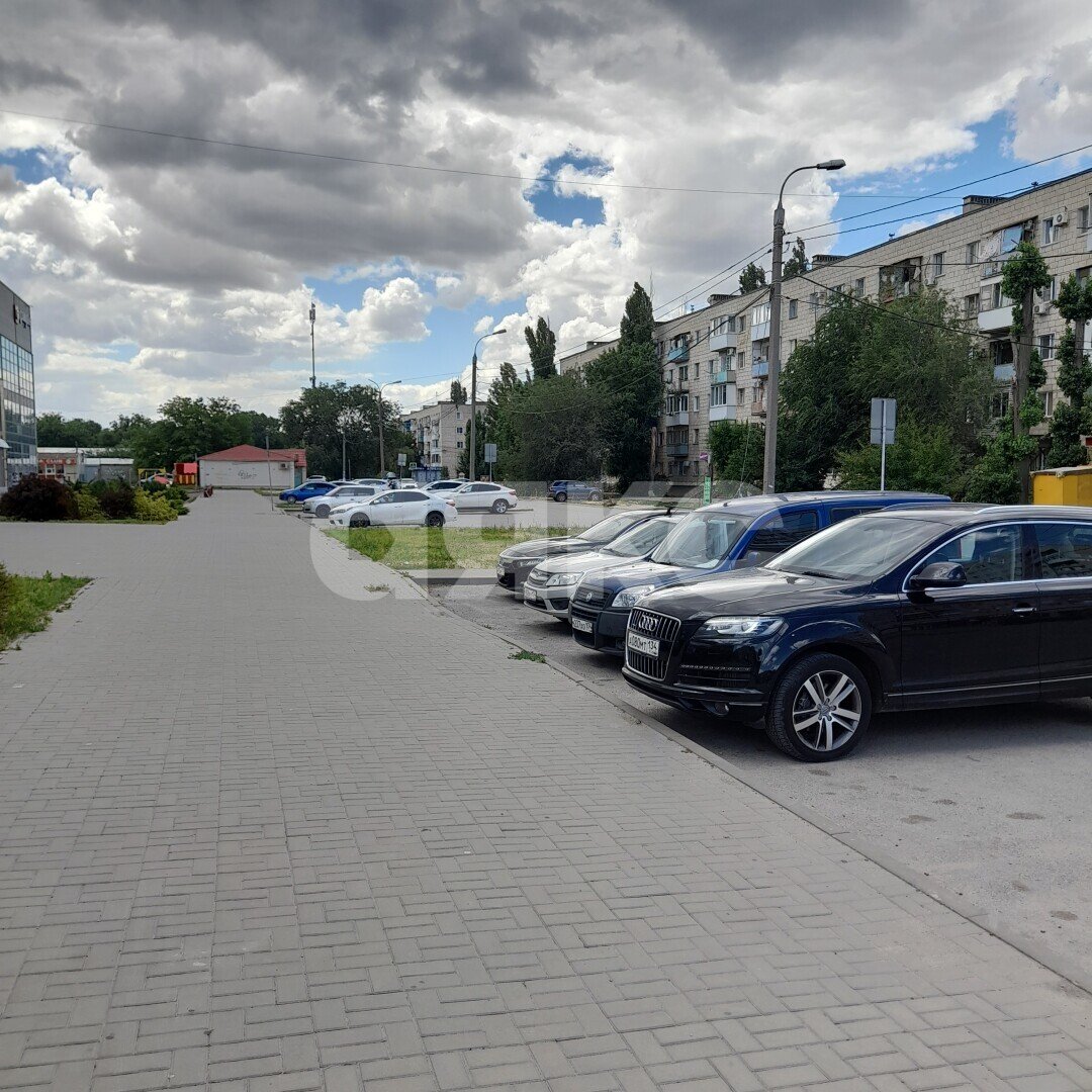Фото №4: Коммерция 522&nbsp;м², -1/3&nbsp;эт. - Волгоград, р. Красноармейский, ул. 50 лет Октября, 15А