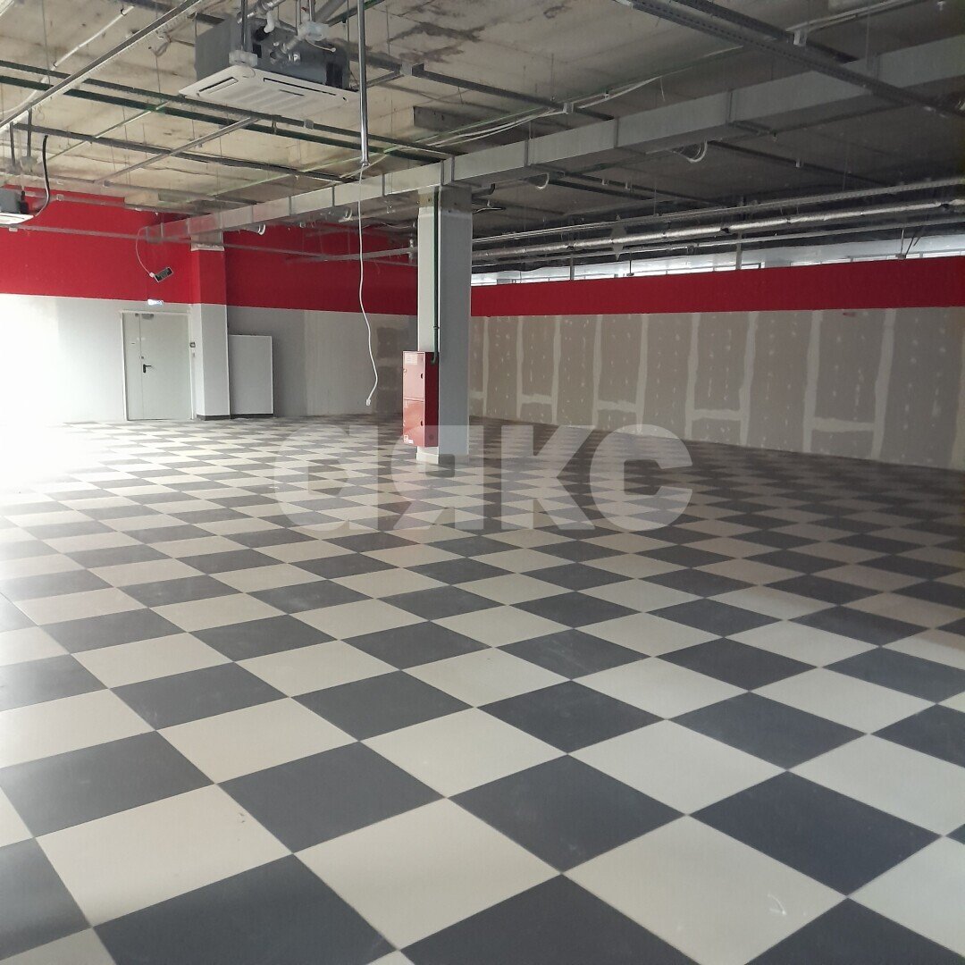 Фото №8: Коммерция 522&nbsp;м², -1/3&nbsp;эт. - Волгоград, р. Красноармейский, ул. 50 лет Октября, 15А