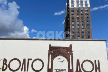 Фото №1: 1-комнатная квартира 37 м², 18/20 эт. - Волгоград, мкр. Тулака, ул. Горячеводская, 5