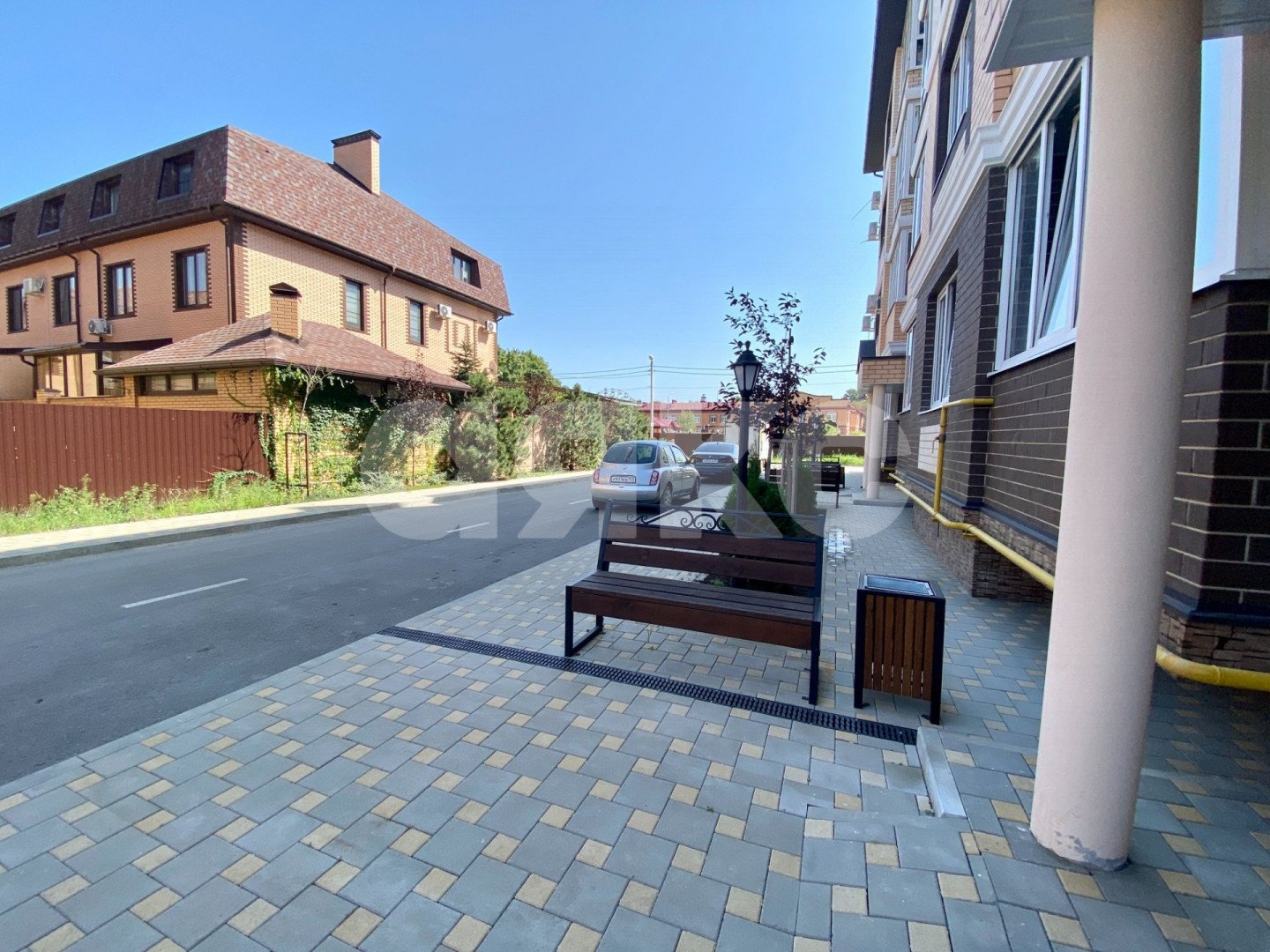Фото №18: 2-комнатная квартира 75&nbsp;м², 1/4&nbsp;эт. - Горячий Ключ, Администрация, с. коттеджный посёлок Царское, ул. Владимирская, 20