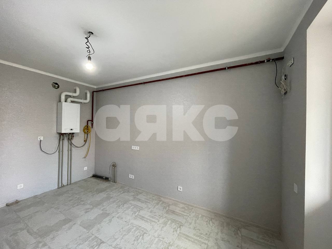 Фото №9: 2-комнатная квартира 75&nbsp;м², 1/4&nbsp;эт. - Горячий Ключ, Администрация, с. коттеджный посёлок Царское, ул. Владимирская, 20