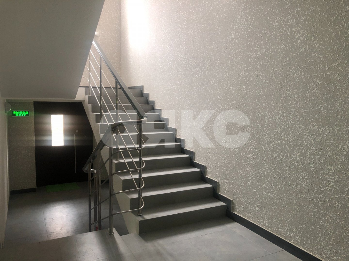 Фото №5: 2-комнатная квартира 75&nbsp;м², 1/4&nbsp;эт. - Горячий Ключ, Администрация, с. коттеджный посёлок Царское, ул. Владимирская, 20
