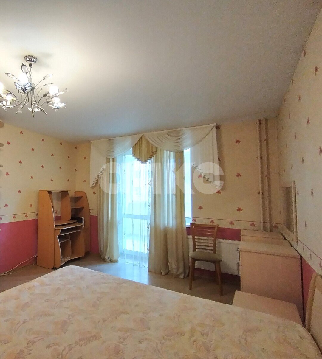 Фото №3: 3-комнатная квартира 93&nbsp;м², 3/10&nbsp;эт. - Волгоград, р. Центральный, ул. Глазкова, 23