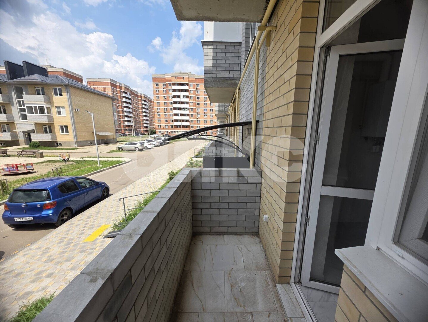 Фото №5: 2-комнатная квартира 59&nbsp;м², 1/3&nbsp;эт. - Кореновск, мкр. 10-й, ул. Таманская, 3к2