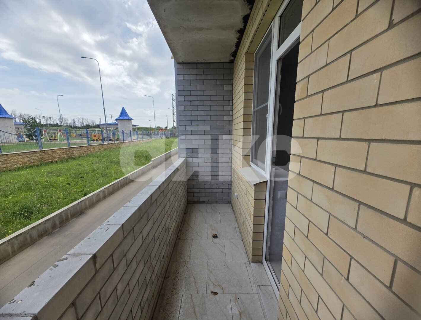 Фото №7: 2-комнатная квартира 59&nbsp;м², 1/3&nbsp;эт. - Кореновск, мкр. 10-й, ул. Таманская, 3к2