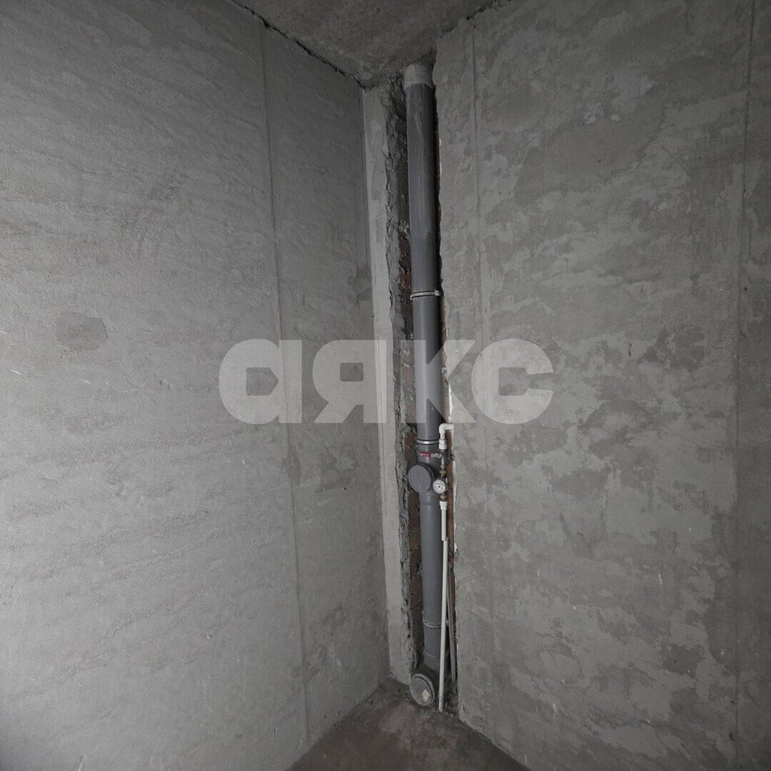 Фото №10: 2-комнатная квартира 58&nbsp;м², 1/3&nbsp;эт. - Кореновск, мкр. 10-й, ул. Таманская, 3к2