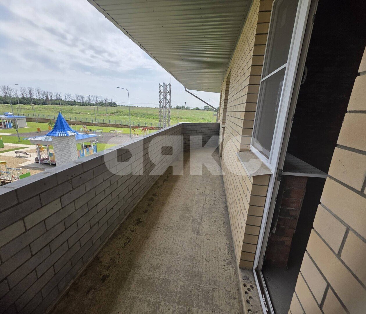 Фото №4: 2-комнатная квартира 80&nbsp;м², 3/3&nbsp;эт. - Кореновск, мкр. 10-й, ул. Таманская, 3к2