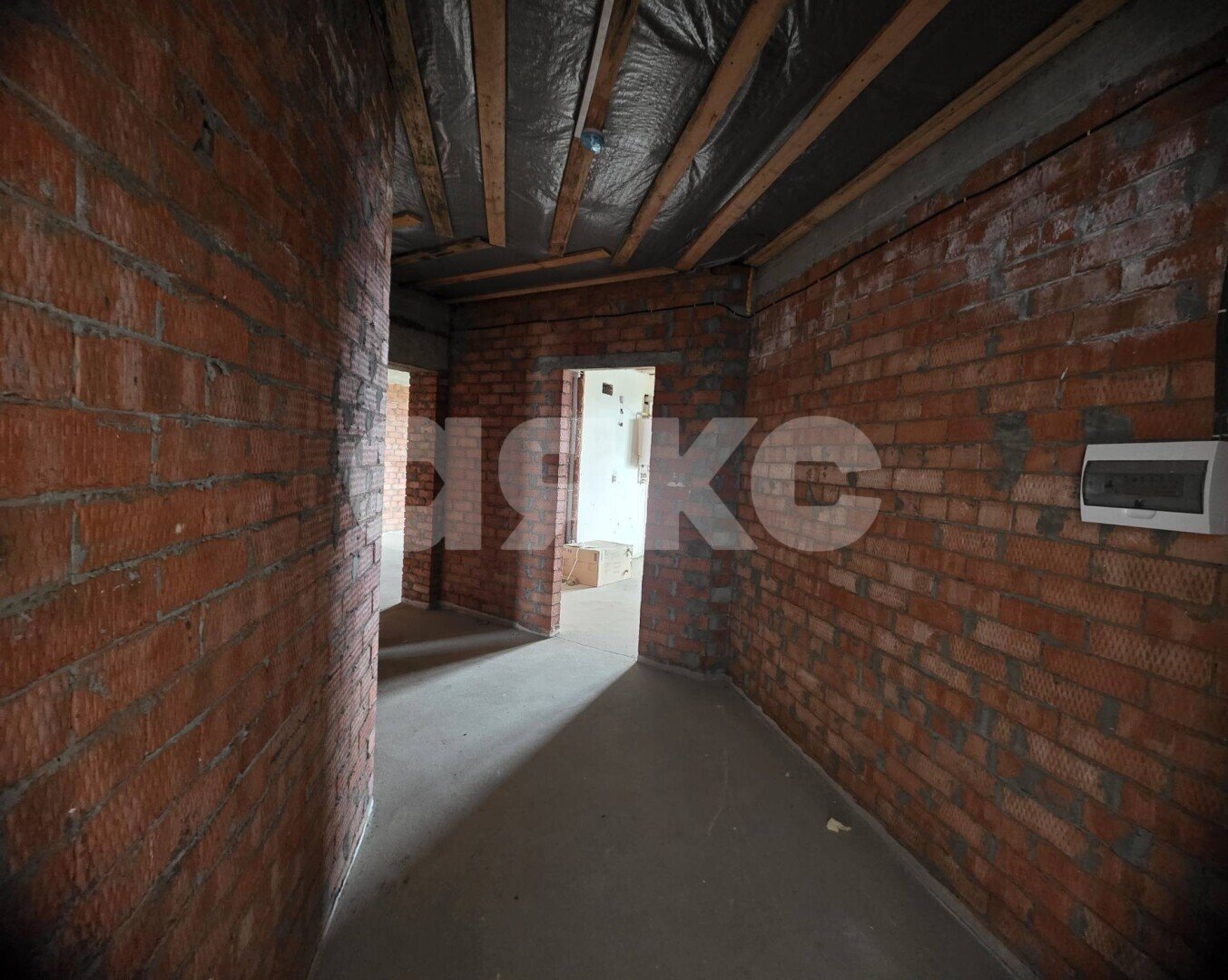 Фото №7: 2-комнатная квартира 80&nbsp;м², 3/3&nbsp;эт. - Кореновск, мкр. 10-й, ул. Таманская, 3к2