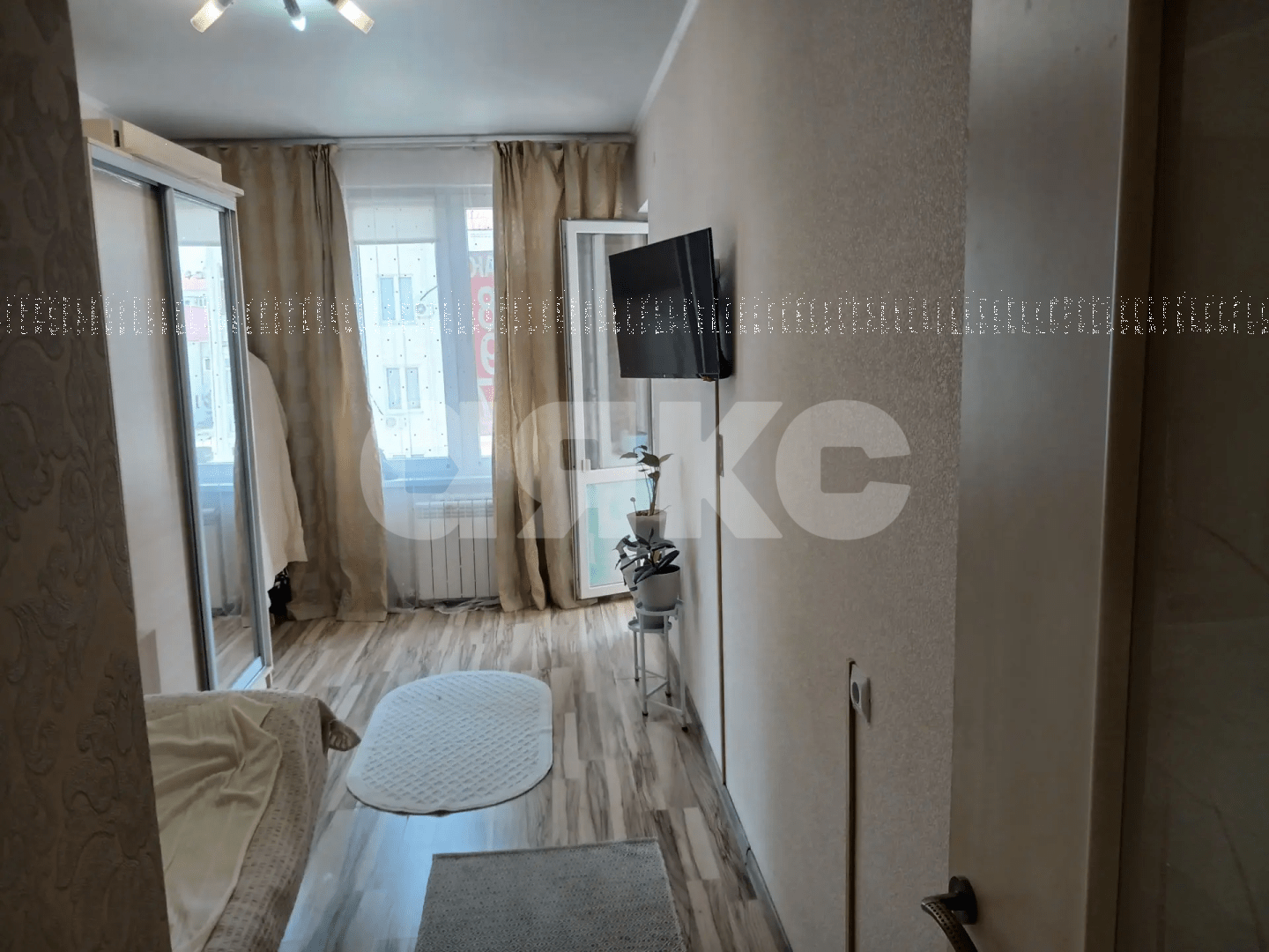 Фото №4: 1-комнатная квартира 32&nbsp;м², 4/4&nbsp;эт. - Геленджик, квартал Южный, мкр. ЖК Столичный Квартал, ул. Дивноморская, 37к9