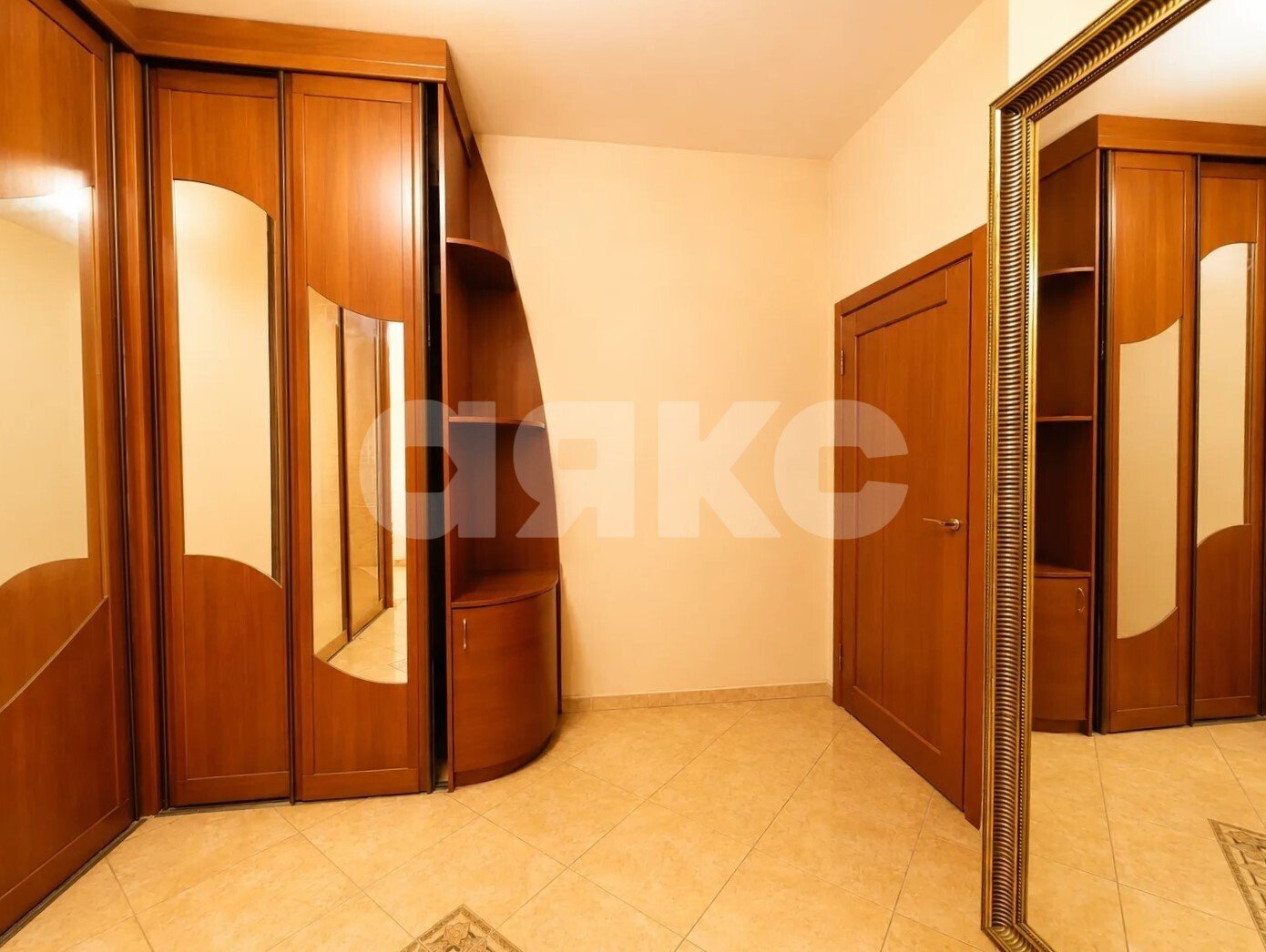 Фото №7: 3-комнатная квартира 111&nbsp;м², 2/4&nbsp;эт. - Волгоград, Дзержинский, мкр. ЖК Семь Ветров, ул. Космонавтов, 36