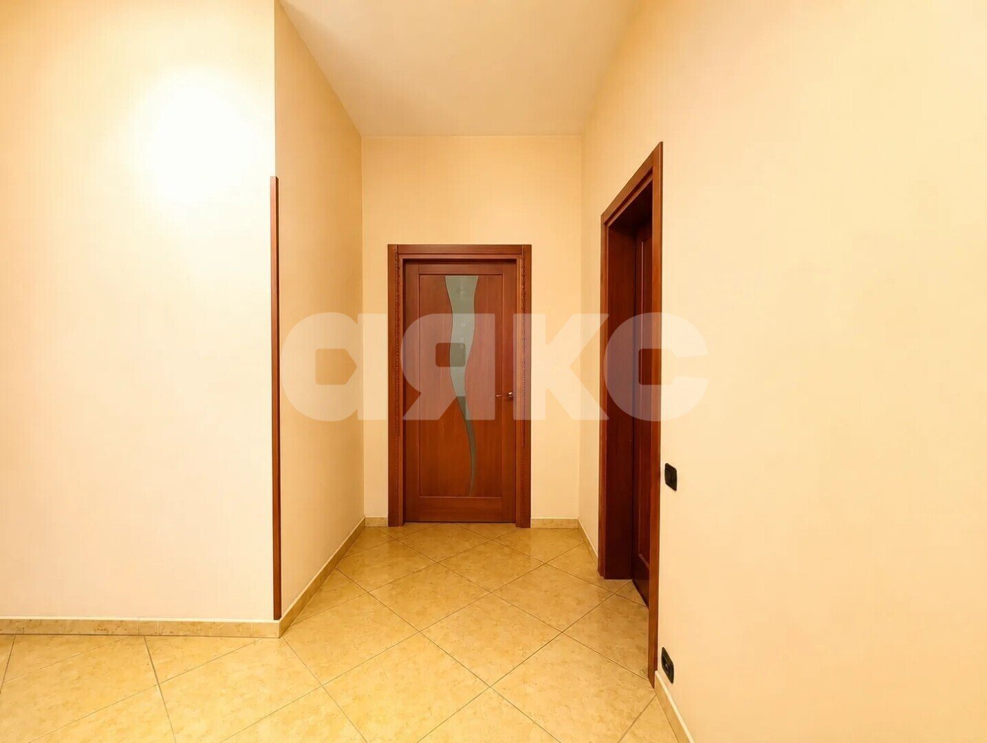 Фото №10: 3-комнатная квартира 111&nbsp;м², 2/4&nbsp;эт. - Волгоград, Дзержинский, мкр. ЖК Семь Ветров, ул. Космонавтов, 36