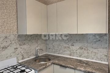 Фото №1: 2-комнатная квартира 49 м², 3/5 эт. - Волгоград, п. Ангарский, ул. Тургенева, 4