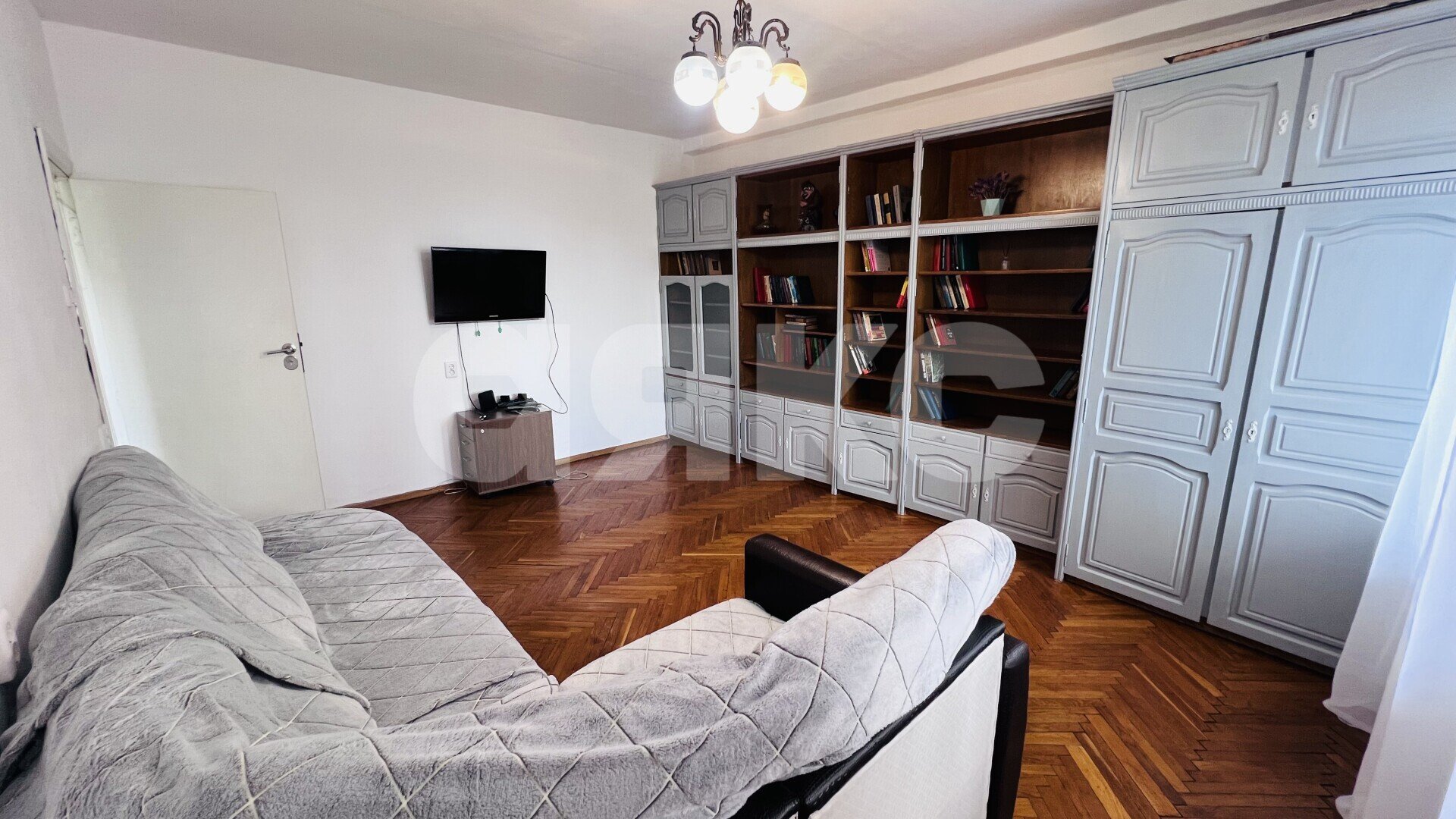 Фото №1: 2-комнатная квартира 60&nbsp;м², 6/9&nbsp;эт. - Сочи, Центральный, Ареда, мкр. Больничный городок, ул. Чебрикова, 48