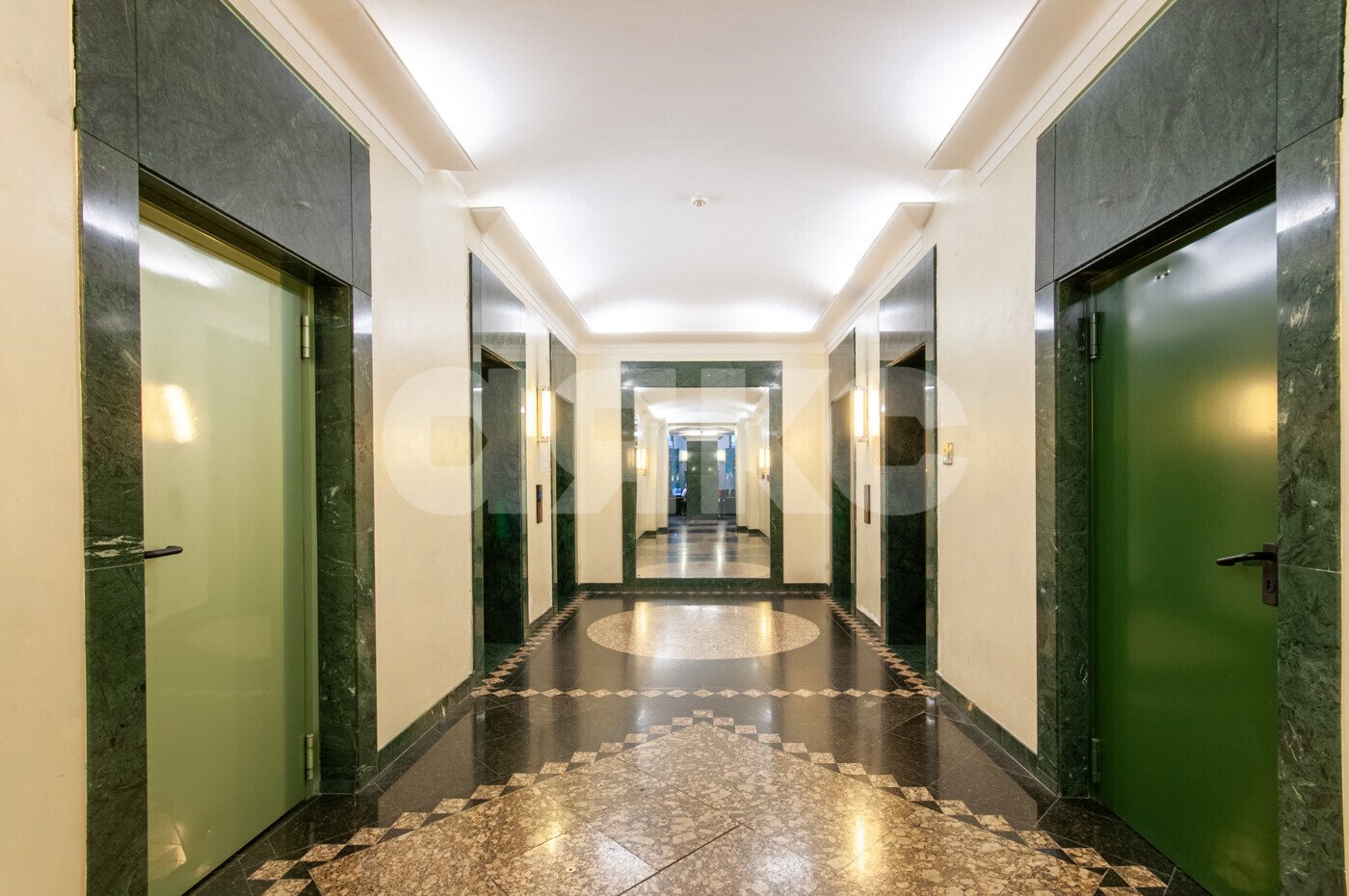 Фото №33: 5+-комнатная квартира 292&nbsp;м², 5/17&nbsp;эт. - Москва, ул. Новый Арбат, 29