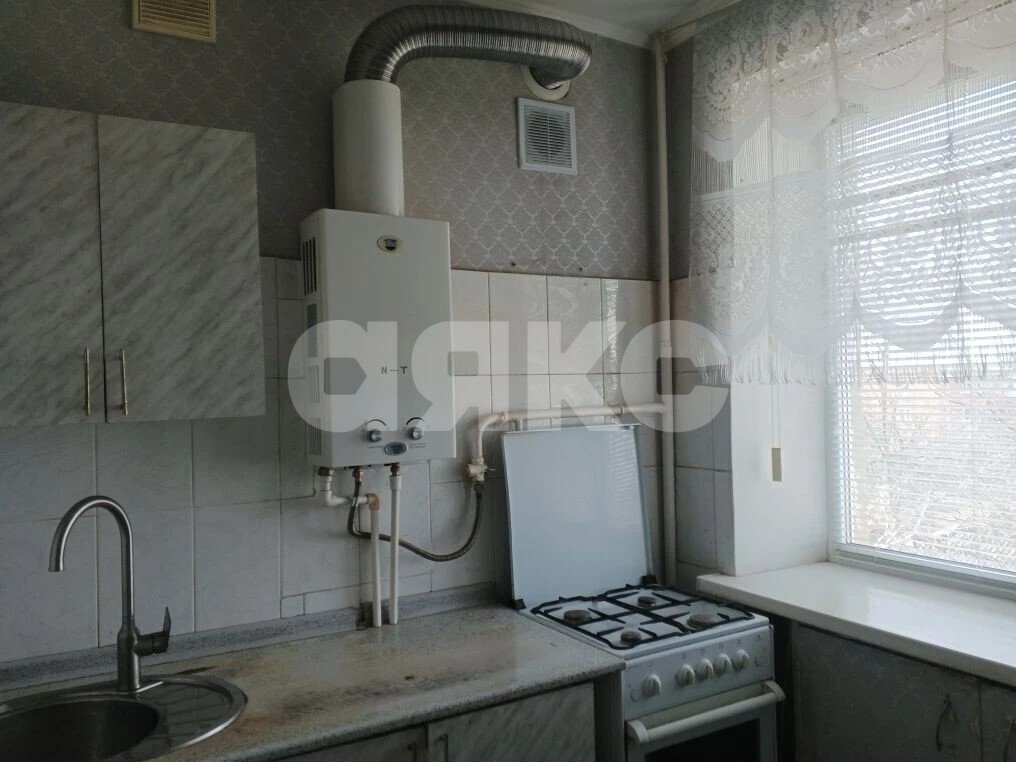 Фото №1: 3-комнатная квартира 56&nbsp;м², 4/5&nbsp;эт. - Кропоткин, мкр. Филипповка, ул. Мира, 121А