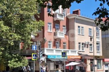 Фото №1: 1-комнатная квартира 27 м², 3/3 эт. - Туапсе, ул. Карла Маркса, 10/8