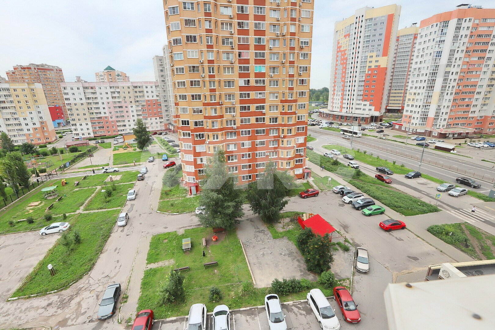 Фото №15: 3-комнатная квартира 79&nbsp;м², 8/17&nbsp;эт. - Липецк, Октябрьский округ, мкр. 29-й, ул. И.В. Свиридова, 17