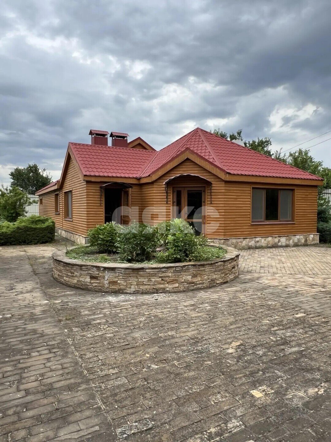 Фото №19: Коммерция 184&nbsp;м², 1/2&nbsp;эт. - Луганская Народная Республика муниципальный округ Станично-Луганский