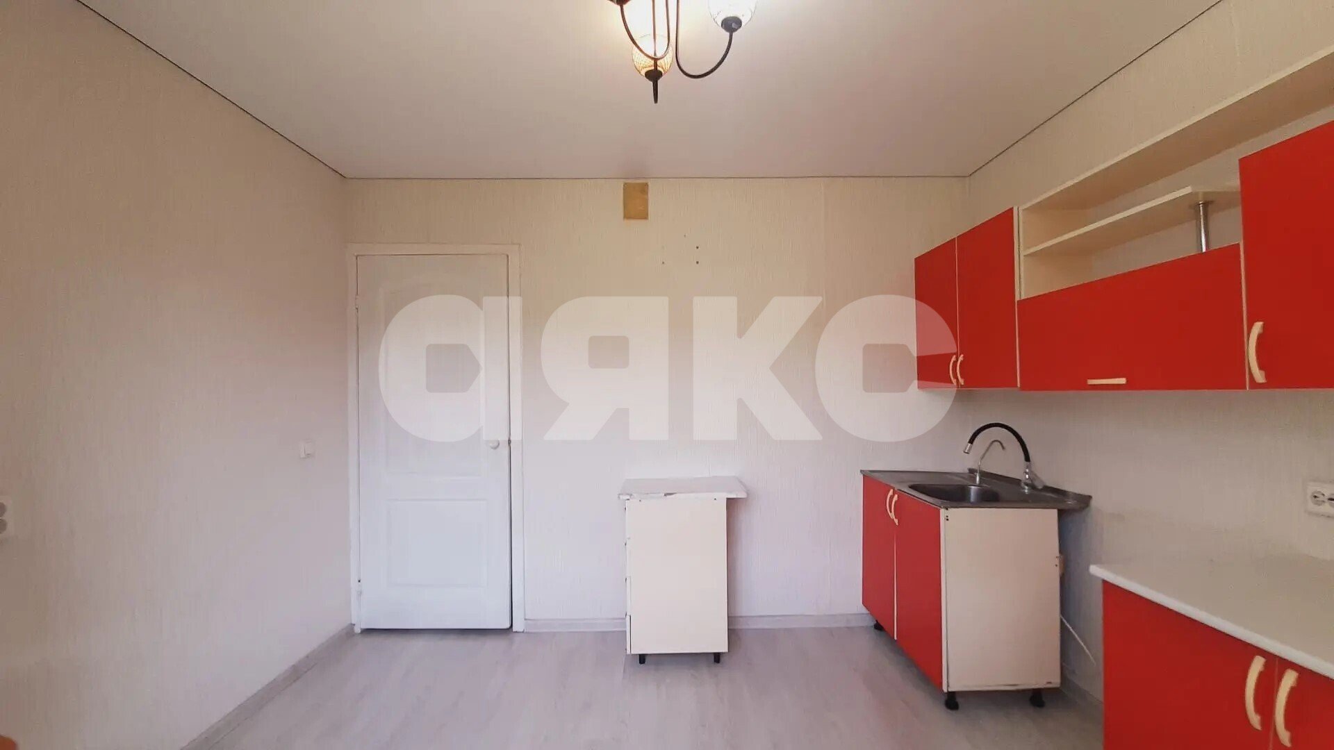 Фото №3: 1-комнатная квартира 37&nbsp;м², 3/5&nbsp;эт. - Джубга, мкр. Надежда, ул. Строителей, 5