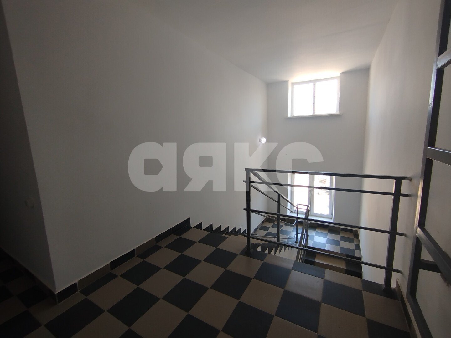Фото №16: 2-комнатная квартира 52&nbsp;м², 4/4&nbsp;эт. - Горячий Ключ, мкр. Администрация, ул. Кучерявого, 50Б