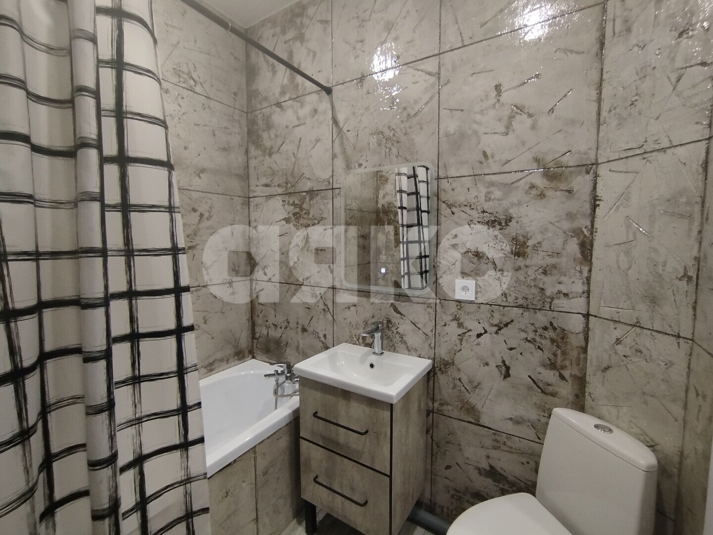 Фото №8: 2-комнатная квартира 52&nbsp;м², 4/4&nbsp;эт. - Горячий Ключ, мкр. Администрация, ул. Кучерявого, 50Б