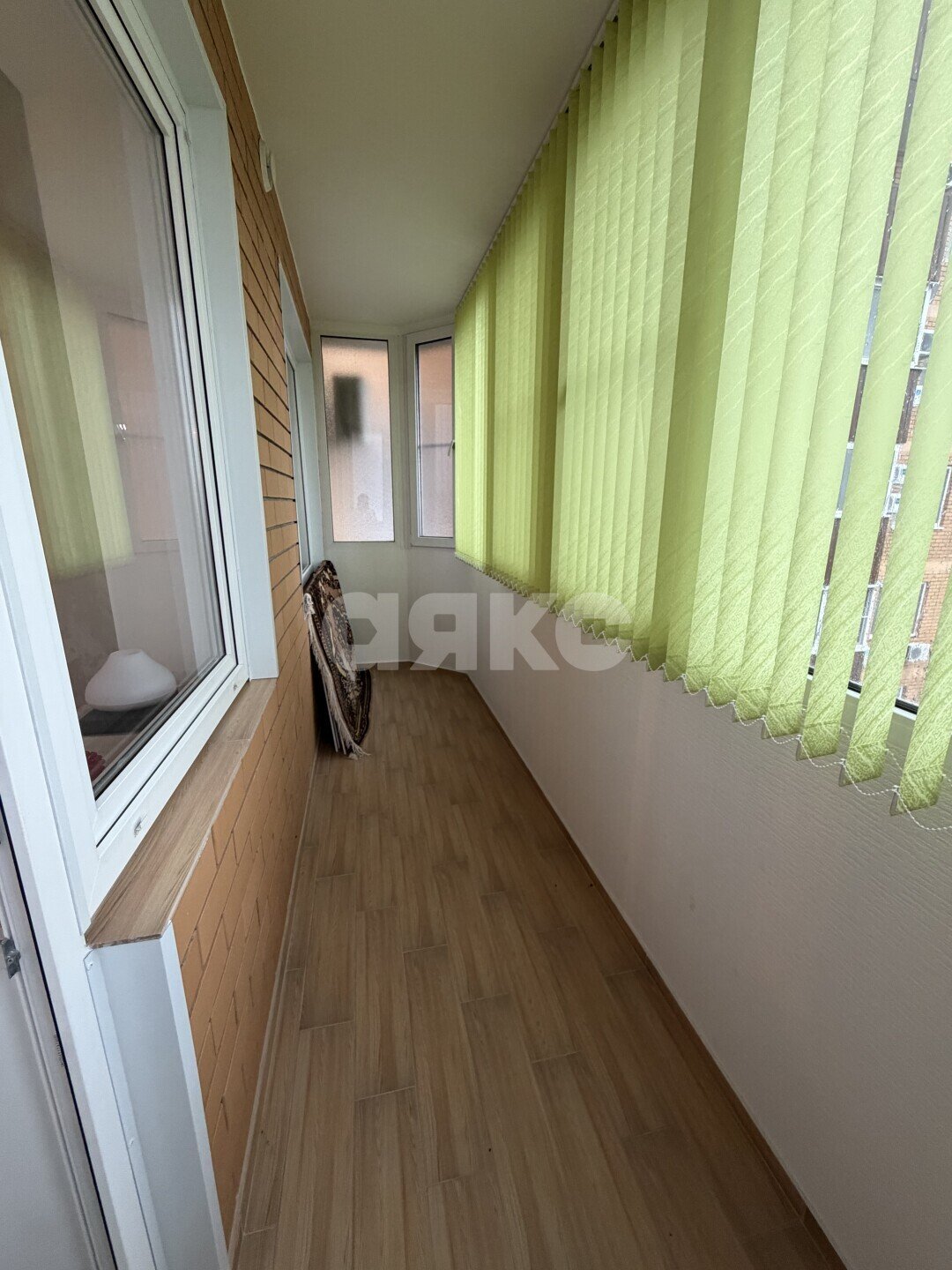 Фото №13: 2-комнатная квартира 82&nbsp;м², 11/15&nbsp;эт. - Майкоп, мкр. Центр, ул. Советская, 219