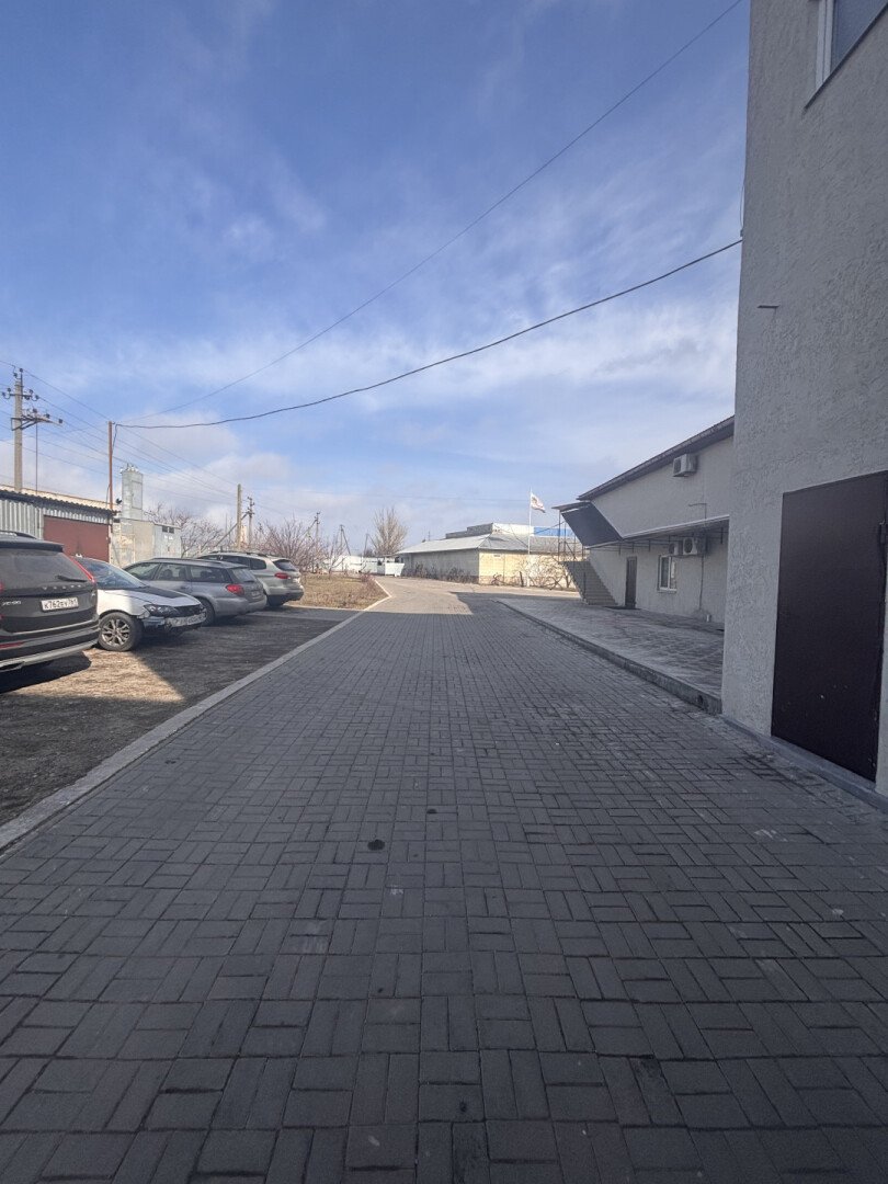 Фото №4: Коммерция 1600&nbsp;м², 1/2&nbsp;эт. - Мариуполь, р. Жовтневый, ул. Спортивная