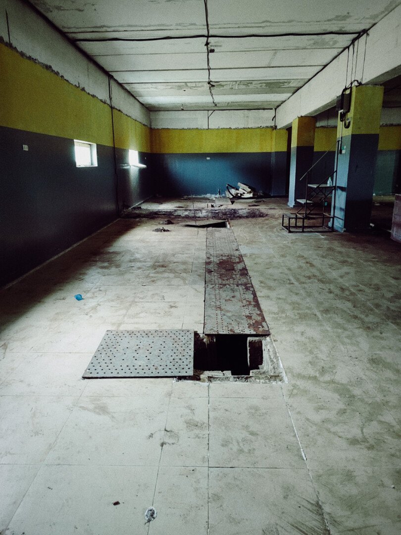 Фото №30: Коммерция 1600&nbsp;м², 1/2&nbsp;эт. - Мариуполь, р. Жовтневый, ул. Спортивная