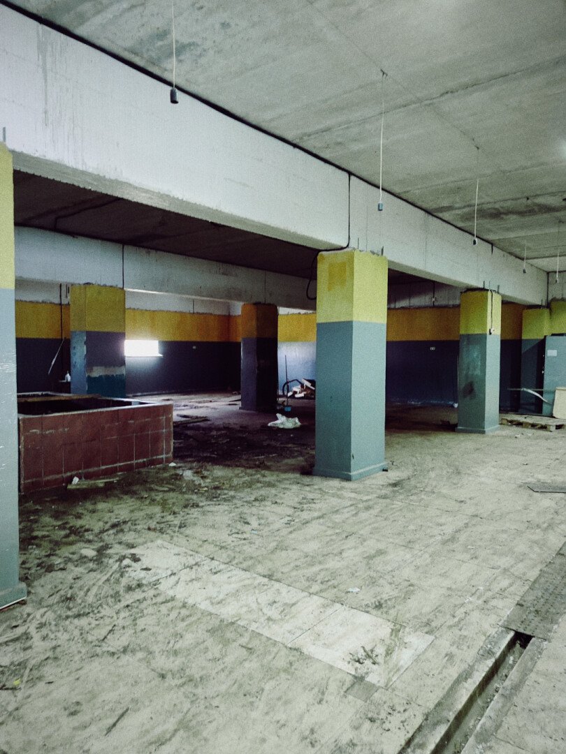 Фото №35: Коммерция 1600&nbsp;м², 1/2&nbsp;эт. - Мариуполь, р. Жовтневый, ул. Спортивная