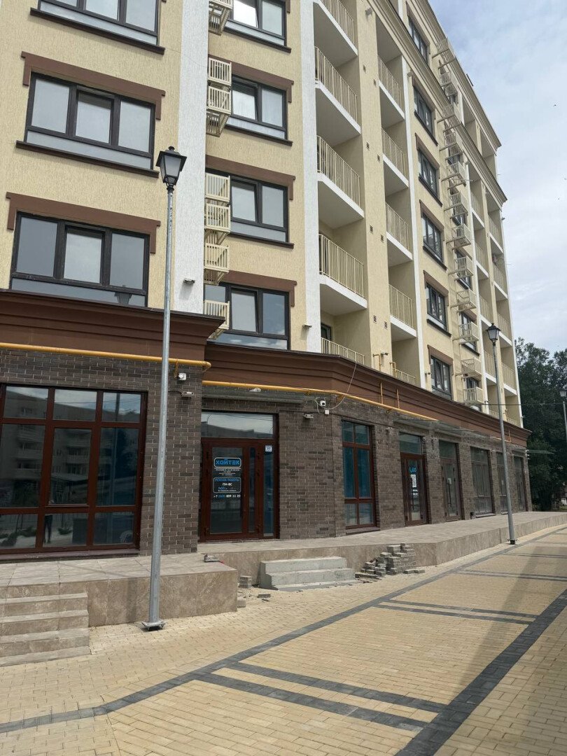 Фото №3: Торговое помещение 148&nbsp;м², 1/8&nbsp;эт. - Мариуполь, р. Жовтневый, пр-кт Металлургов, 54А
