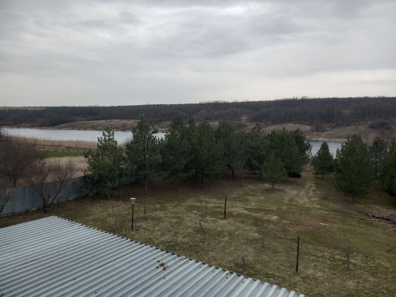 Фото №4: Коттедж 260&nbsp;м² + 30&nbsp;сот., 3&nbsp;эт. - Мариуполь, р. Жовтневый, ул. Административная площадь