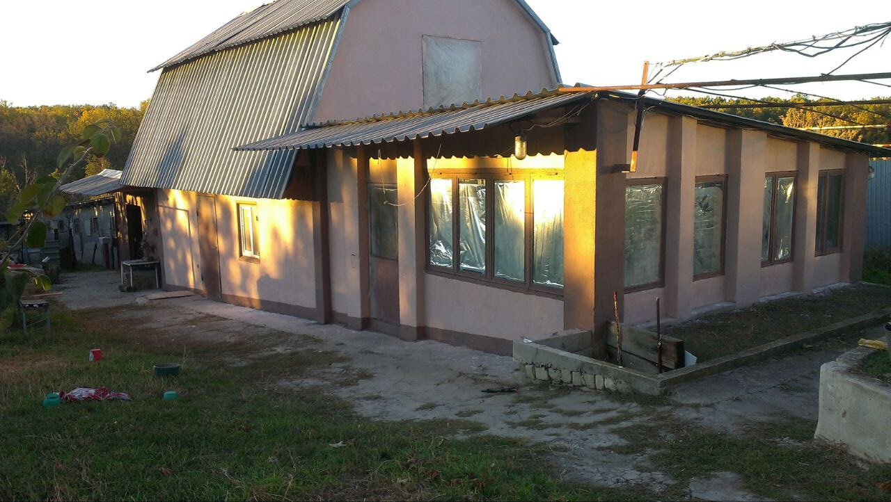 Фото №5: Коттедж 260&nbsp;м² + 30&nbsp;сот., 3&nbsp;эт. - Мариуполь, р. Жовтневый, ул. Административная площадь