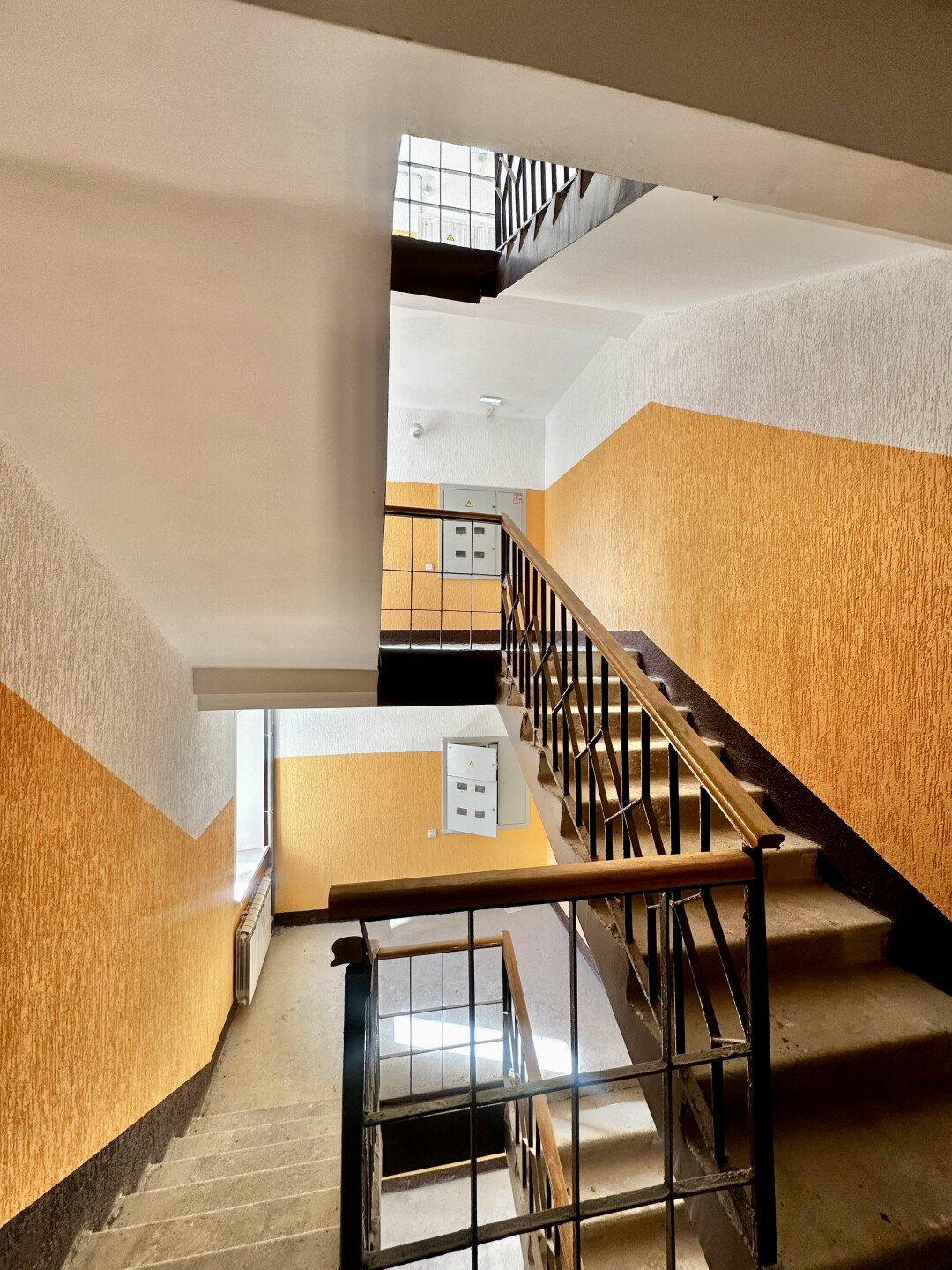 Фото №11: 1-комнатная квартира 46&nbsp;м², 4/5&nbsp;эт. - Мариуполь, р. Жовтневый, ул. Зелинского, 13
