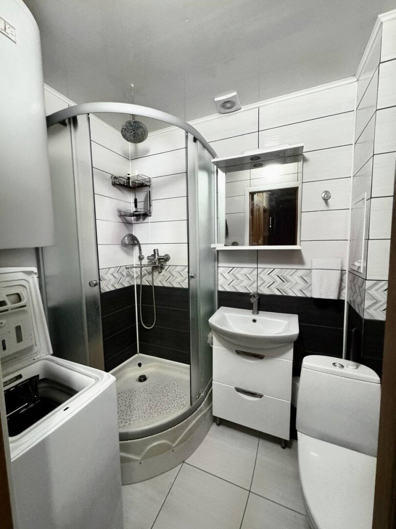 Фото №3: 3-комнатная квартира 65&nbsp;м², 9/9&nbsp;эт. - Мариуполь, Левобережный, мкр. Восточный, пр-кт Защитников Украины, 58