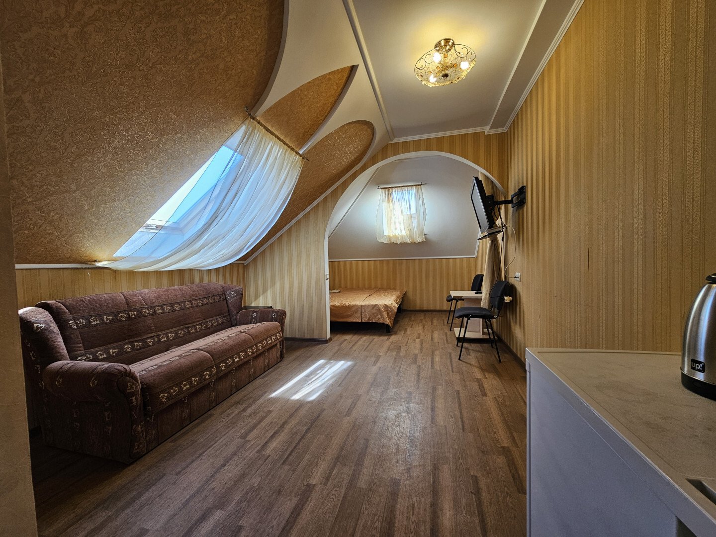 Фото №5: Коттедж 495&nbsp;м² + 20&nbsp;сот., 2&nbsp;эт. - Мелекино, ул. Цветочная