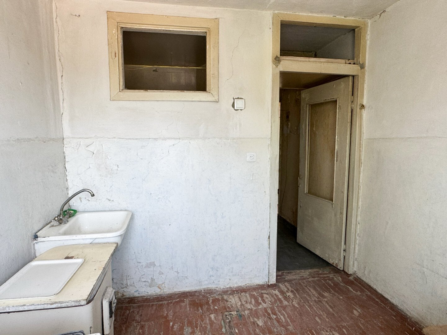 Фото №3: 2-комнатная квартира 43&nbsp;м², 4/5&nbsp;эт. - Мариуполь, р. Ильичёвский, пр-кт Металлургов, 181