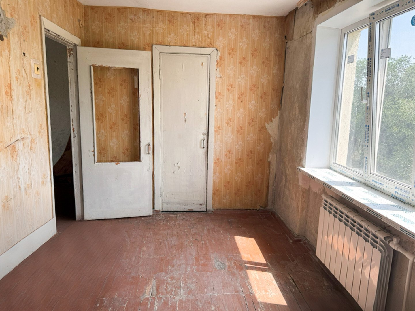 Фото №6: 2-комнатная квартира 43&nbsp;м², 4/5&nbsp;эт. - Мариуполь, р. Ильичёвский, пр-кт Металлургов, 181